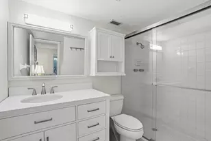 3150 Binnacle Dr, Naples, FL 34103 - Photo 19