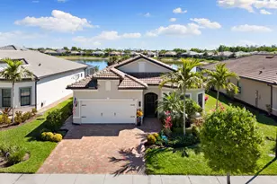 7679 Winding Cypress Dr, Naples, FL 34114 - Photo 39