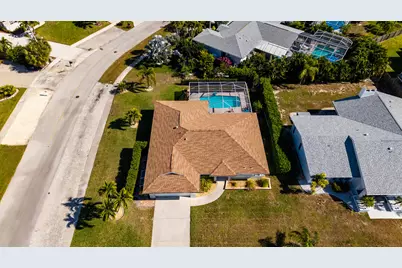 311 Hazelcrest Street, Marco Island, FL 34145 - Photo 31