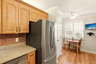 289 Robin Hood Cir, Naples, FL 34104 - Photo 11