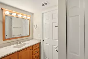 289 Robin Hood Cir, Naples, FL 34104 - Photo 23
