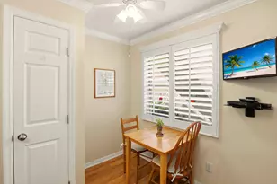 289 Robin Hood Cir, Naples, FL 34104 - Photo 13