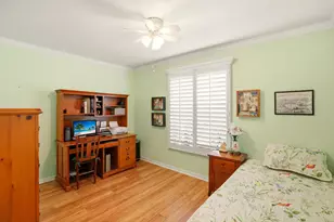 289 Robin Hood Cir, Naples, FL 34104 - Photo 25