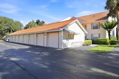 289 Robin Hood Circle #101, Naples, FL 34104 - Photo 35