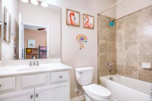 1608 Vizcaya Ln, Naples, FL 34113 - Photo 17