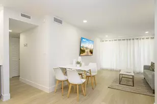 1215 Edington Pl, Marco Island, FL 34145 - Photo 3