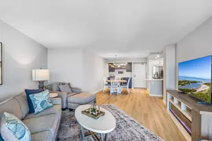 440 Seaview Ct, Marco Island, FL 34145 - Photo 5