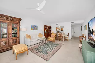 322 Sugar Pine Ln, Naples, FL 34108 - Photo 7