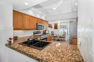 322 Sugar Pine Ln, Naples, FL 34108 - Photo 13