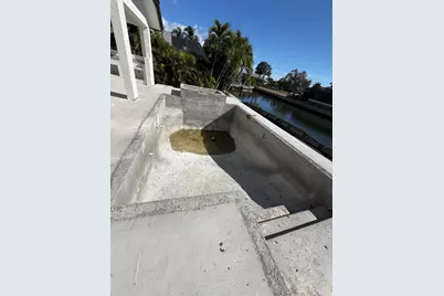 1075 Bonita Court, Marco Island, FL 34145 - Photo 15