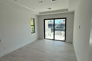 1075 Bonita Ct, Marco Island, FL 34145 - Photo 25