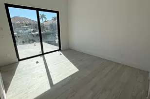 1075 Bonita Ct, Marco Island, FL 34145 - Photo 33