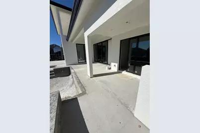 1075 Bonita Court, Marco Island, FL 34145 - Photo 7