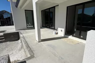 1075 Bonita Ct, Marco Island, FL 34145 - Photo 7