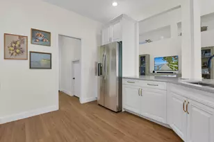 7851 Founders Cir, Naples, FL 34104 - Photo 9