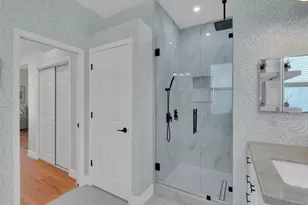 7851 Founders Cir, Naples, FL 34104 - Photo 21