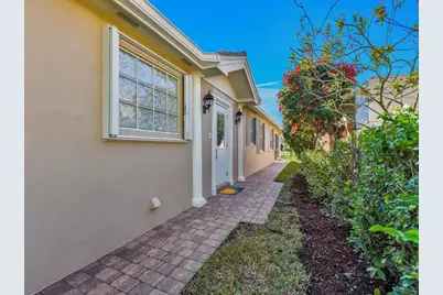 7892 Umberto Court, Naples, FL 34114 - Photo 3