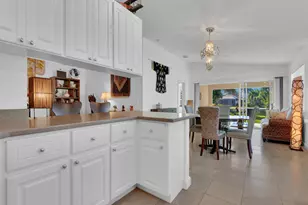 7892 Umberto Ct, Naples, FL 34114 - Photo 9