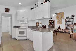 7892 Umberto Ct, Naples, FL 34114 - Photo 7