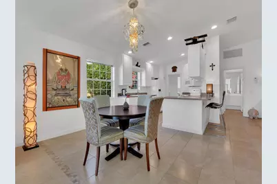 7892 Umberto Court, Naples, FL 34114 - Photo 5