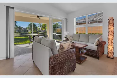 7892 Umberto Court, Naples, FL 34114 - Photo 11