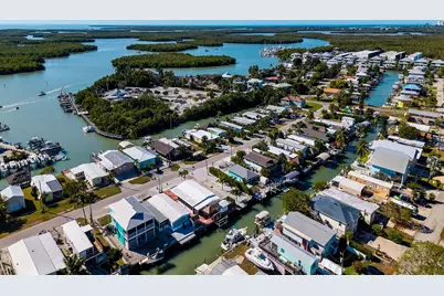 639 Palm Avenue, Goodland, FL 34140 - Photo 41