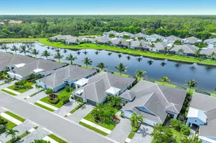 2303 Marquesa Cir, Naples, FL 34112 - Photo 3