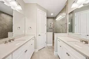 2303 Marquesa Cir, Naples, FL 34112 - Photo 19