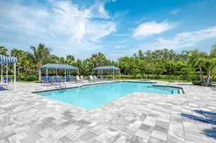 2303 Marquesa Cir, Naples, FL 34112 - Photo 39