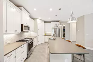 2303 Marquesa Cir, Naples, FL 34112 - Photo 13