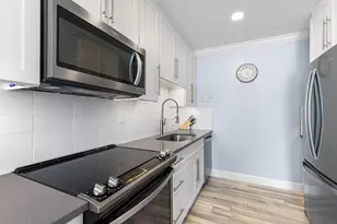 240 Seaview Ct, Marco Island, FL 34145 - Photo 9