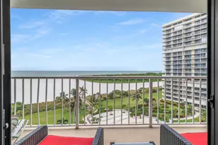 260 Seaview Ct, Marco Island, FL 34145 - Photo 23