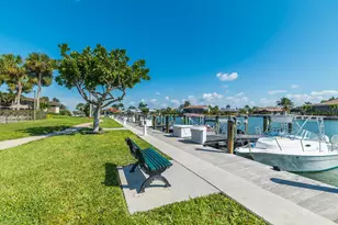 260 Seaview Ct, Marco Island, FL 34145 - Photo 47