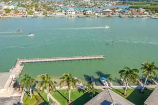 1215 Edington Pl, Marco Island, FL 34145 - Photo 45