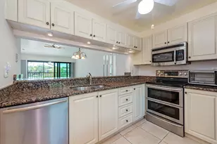 5776 Deauville Cir, Naples, FL 34112 - Photo 5