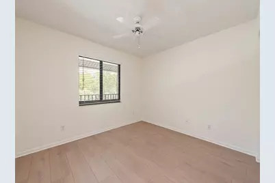 5776 Deauville Circle #C-307, Naples, FL 34112 - Photo 9