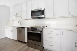 60 W Pelican Street W, Naples, FL 34113 - Photo 7