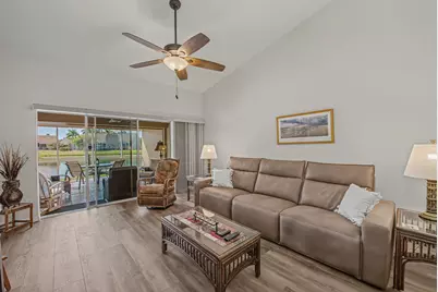 110 Tanglewood Court, Naples, FL 34113 - Photo 5