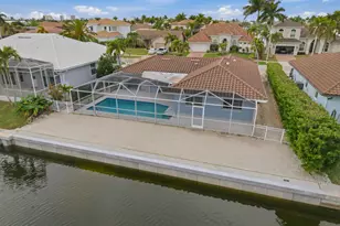 53 Madagascar Ct, Marco Island, FL 34145 - Photo 29