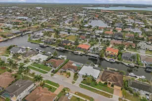 53 Madagascar Ct, Marco Island, FL 34145 - Photo 35