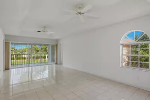 565 Augusta Blvd, Naples, FL 34113 - Photo 3
