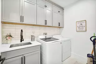 910 Ivory Ct, Marco Island, FL 34145 - Photo 21