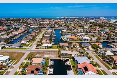 1015 Goldenrod Avenue, Marco Island, FL 34145 - Photo 41
