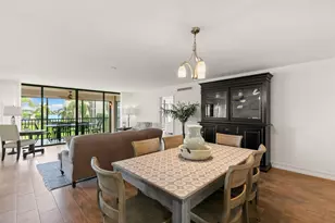 931 Collier Ct, Marco Island, FL 34145 - Photo 3