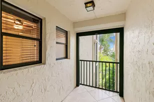931 Collier Ct, Marco Island, FL 34145 - Photo 21