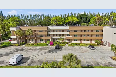 499 Forest Lakes Blvd #203, Naples, FL 34105 - Photo 25