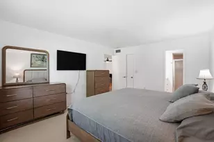 499 Forest Lakes Blvd, Naples, FL 34105 - Photo 7