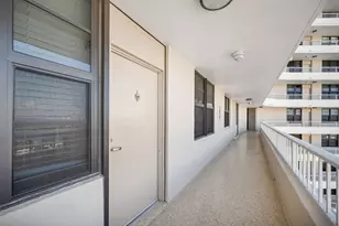 380 Seaview Ct, Marco Island, FL 34145 - Photo 25