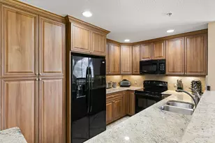 6820 Sterling Greens Pl, Naples, FL 34104 - Photo 9