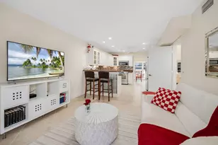 466 Bristle Cone Ln, Naples, FL 34113 - Photo 9